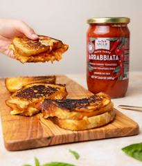 SACLA Spicy Arrabbiata Cherry Tomato Red Pasta Sauce | No Added Sugar | 24 oz